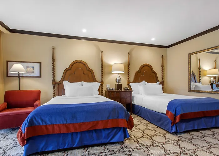 Omni Scottsdale & At Montelucia Hotel