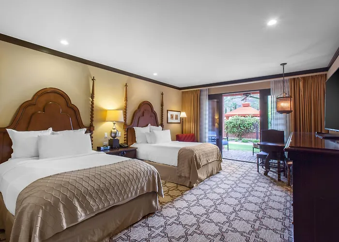 Omni Scottsdale & At Montelucia Hotel